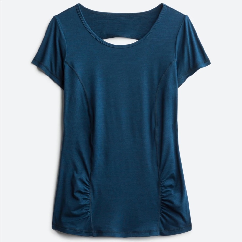 GAIAM
Energy Performance Tee